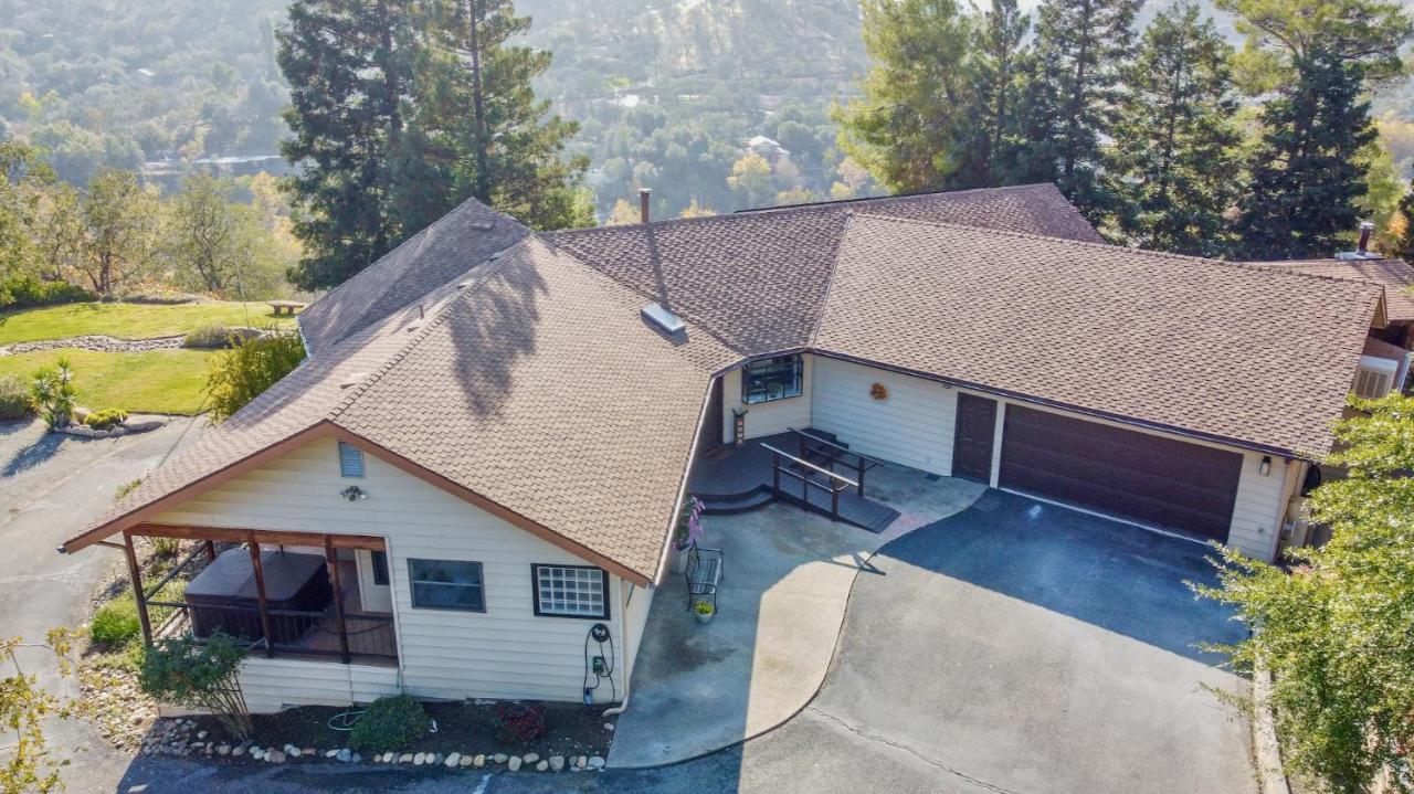 Secluded Mtn Top Family Haven W/Views Spa & Arcade Three Rivers Exteriör bild