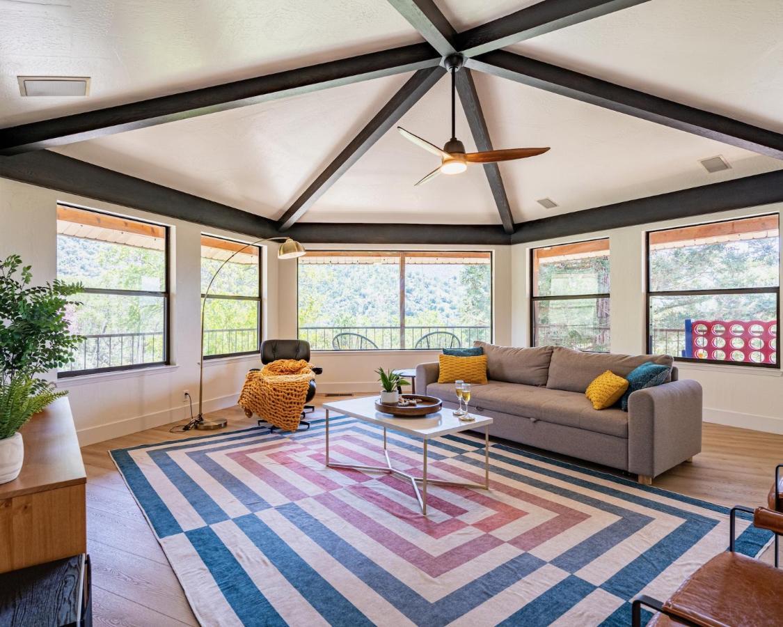 Secluded Mtn Top Family Haven W/Views Spa & Arcade Three Rivers Exteriör bild