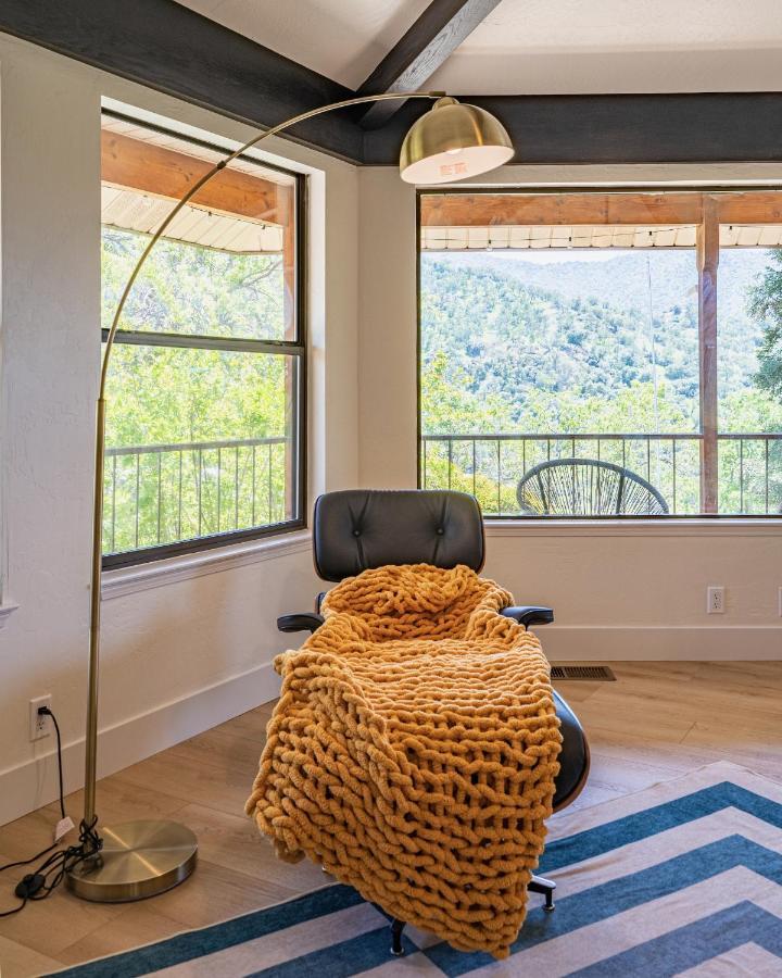 Secluded Mtn Top Family Haven W/Views Spa & Arcade Three Rivers Exteriör bild
